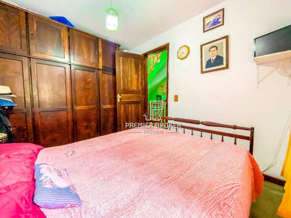 Imagem Casa com 2 Quartos à Venda, 75 m² em São Pedro - Teresópolis Imagem Casa com 2 Quartos à Venda, 75 m² em São Pedro - Teresópolis