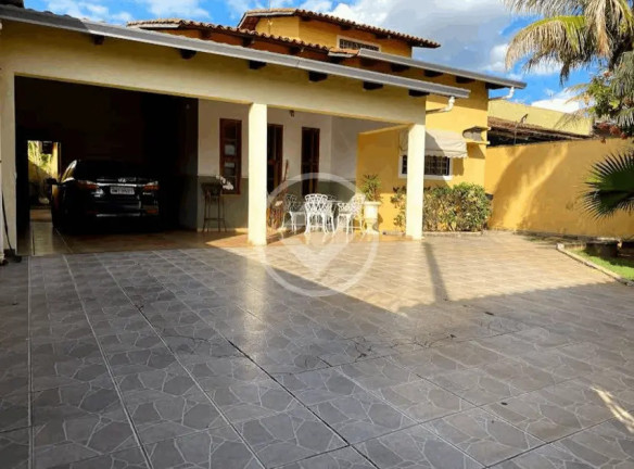 Casa com 3 Quartos à Venda, 164 m² em Residencial Center Ville - Goiânia