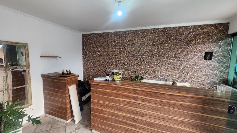 Imagem Casa com 3 Quartos à Venda, 186 m² em Vila São Jorge - São Vicente Imagem Casa com 3 Quartos à Venda, 186 m² em Vila São Jorge - São Vicente