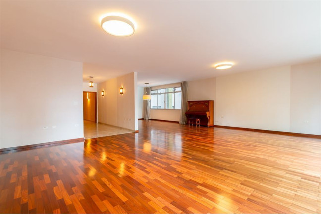 Imagem Imóvel com 3 Quartos à Venda, em Higienópolis - São Paulo Imagem Imóvel com 3 Quartos à Venda, em Higienópolis - São Paulo