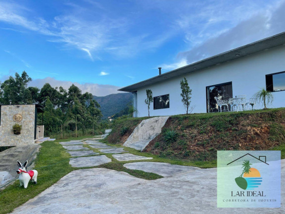 Imagem Casa com 3 Quartos à Venda, 4.000 m² em Cascatinha - Nova Friburgo