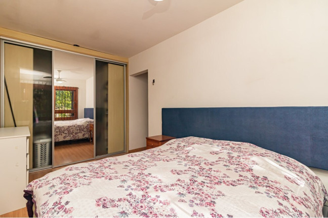 Imagem Imóvel com 3 Quartos à Venda, em Chácara Das Pedras - Porto Alegre Imagem Imóvel com 3 Quartos à Venda, em Chácara Das Pedras - Porto Alegre