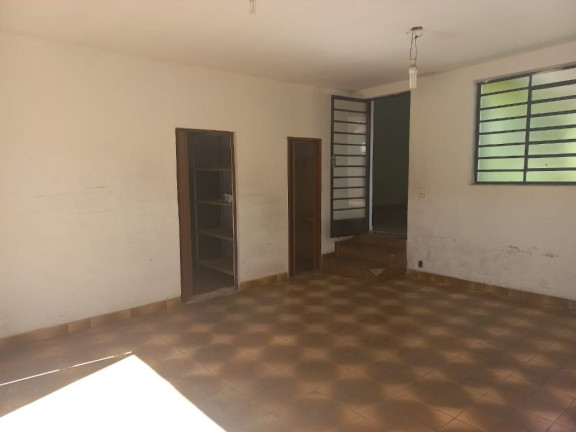 Imagem Casa com 3 Quartos para Alugar, 400 m² em Centro - Suzano