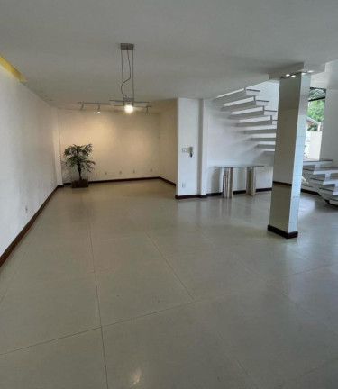 Imagem Casa com 3 Quartos à Venda,  em Itaborai - Itaboraí
