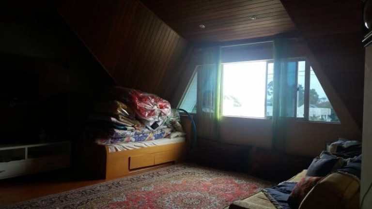 Imagem Sobrado com 3 Quartos à Venda, 250 m² em Merces - Curitiba