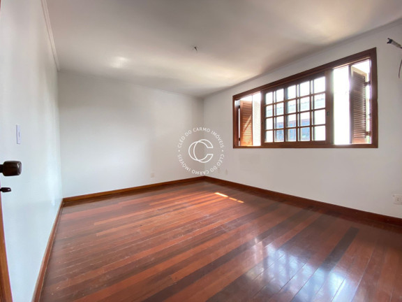 Imagem Casa com 4 Quartos à Venda, 478 m² em Camobi - Santa Maria Imagem Casa com 4 Quartos à Venda, 478 m² em Camobi - Santa Maria