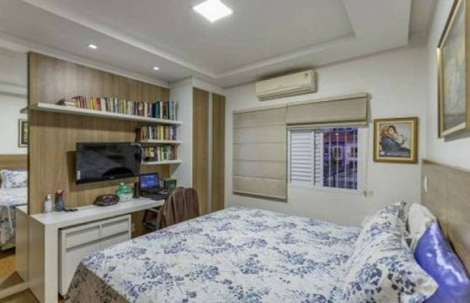 Imagem Casa com 4 Quartos à Venda, 197 m² em Bom Retiro - São Paulo Imagem Casa com 4 Quartos à Venda, 197 m² em Bom Retiro - São Paulo