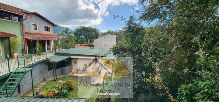 Imagem Casa com 10 Quartos à Venda, 550 m² em Braunes - Nova Friburgo