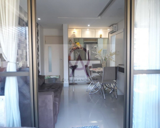 Imagem Imóvel com 1 Quarto para Alugar, 54 m² em Alphaville I - Salvador