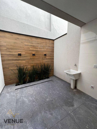 Imagem Sobrado com 3 Quartos à Venda, 192 m² em Vila Ré - São Paulo