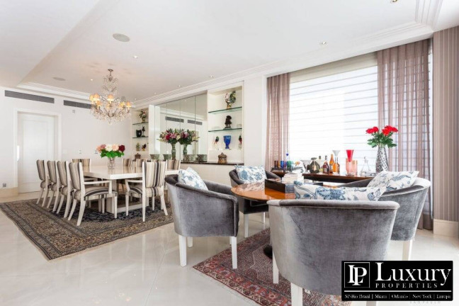 Imagem Apartamento com 3 Quartos à Venda, 367 m² em Itaim Bibi - São Paulo