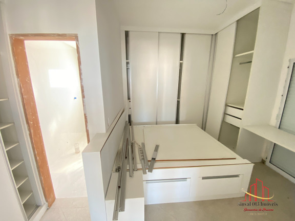 Imagem Imóvel com 5 Quartos à Venda, 640 m² em Canto Do Forte - Praia Grande Imagem Imóvel com 5 Quartos à Venda, 640 m² em Canto Do Forte - Praia Grande