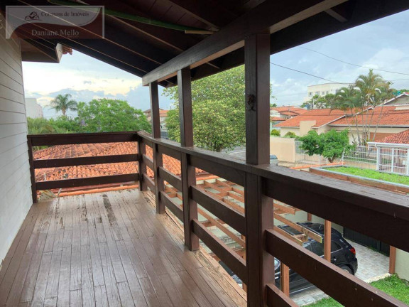 Imagem Sobrado com 3 Quartos à Venda, 300 m² em Jardim Sevilha - Bragança Paulista Imagem Sobrado com 3 Quartos à Venda, 300 m² em Jardim Sevilha - Bragança Paulista