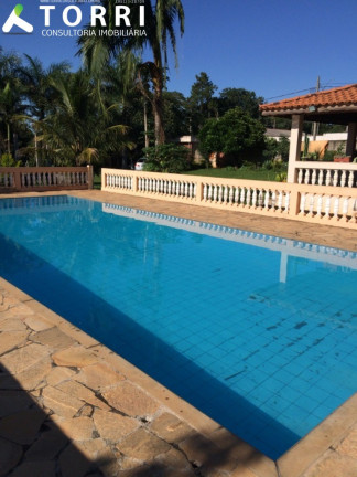 Imagem Imóvel com 3 Quartos à Venda, 300 m² em Centro - Araçoiaba Da Serra