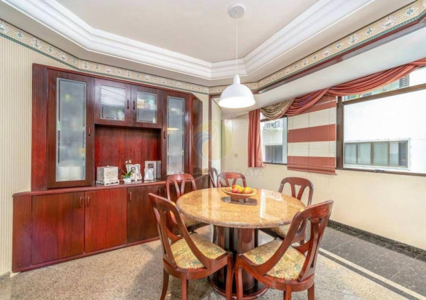 Imagem Apartamento com 4 Quartos à Venda, 382 m² em Centro - Balneário Camboriú