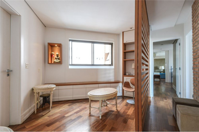 Imagem Apartamento com 2 Quartos à Venda, 276 m² em Campo Belo - São Paulo