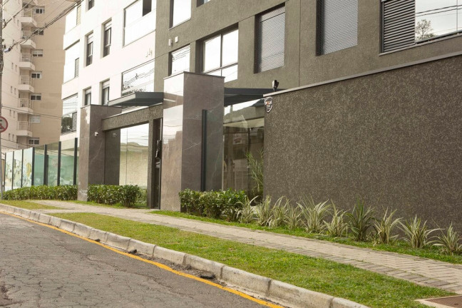 Imagem Apartamento com 3 Quartos à Venda, em Cristo Rei - Curitiba Imagem Apartamento com 3 Quartos à Venda, em Cristo Rei - Curitiba