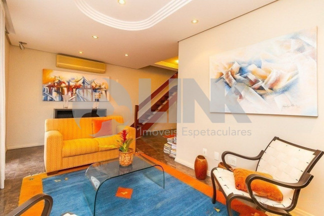 Imagem Imóvel com 4 Quartos à Venda, 290 m² em Jardim Lindóia - Porto Alegre Imagem Imóvel com 4 Quartos à Venda, 290 m² em Jardim Lindóia - Porto Alegre