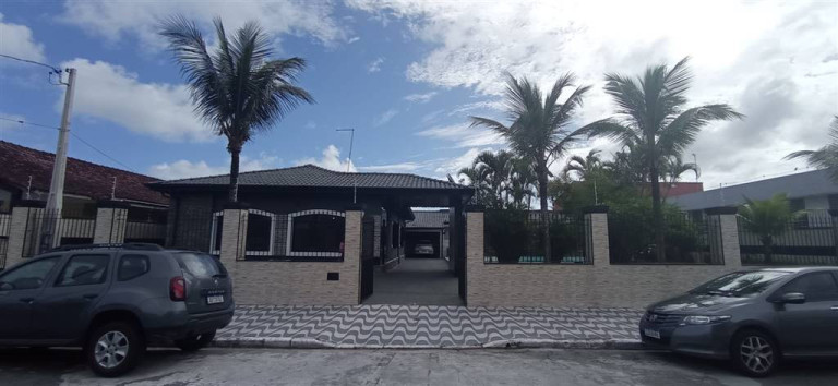 Imagem Casa com 3 Quartos à Venda, 322 m² em Balneário Florida - Praia Grande Imagem Casa com 3 Quartos à Venda, 322 m² em Balneário Florida - Praia Grande