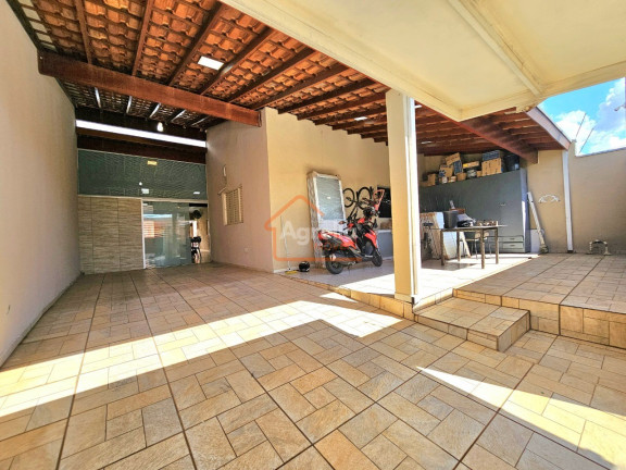 Casa com 3 Quartos à Venda, 184 m² em Jardim Flamboyant - Mogi Mirim