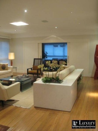 Imagem Apartamento com 5 Quartos à Venda, 470 m² em Vila Nova Conceição - São Paulo Imagem Apartamento com 5 Quartos à Venda, 470 m² em Vila Nova Conceição - São Paulo