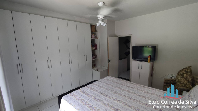 Imagem Casa com 4 Quartos à Venda, 180 m² em Boqueirão - Santos