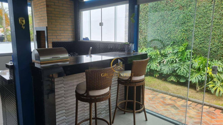 Imagem Sobrado com 4 Quartos à Venda, 320 m² em Urbanova - São José Dos Campos Imagem Sobrado com 4 Quartos à Venda, 320 m² em Urbanova - São José Dos Campos
