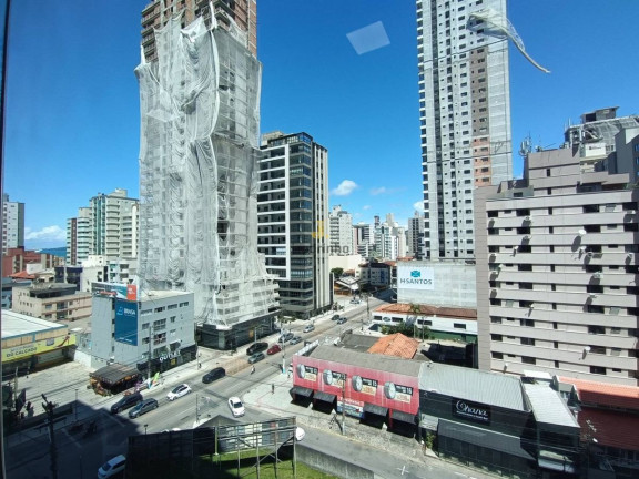 Imagem Apartamento com 4 Quartos para Temporada, 175 m² em Meia Praia - Itapema Imagem Apartamento com 4 Quartos para Temporada, 175 m² em Meia Praia - Itapema