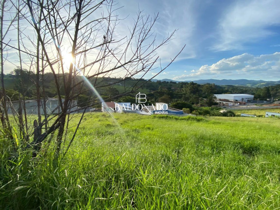 Imagem Terreno à Venda, 300 m² em Centro - Extrema Imagem Terreno à Venda, 300 m² em Centro - Extrema
