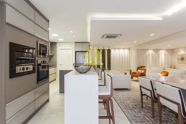 Imagem Apartamento com 4 Quartos à Venda, 167 m² em Centro - Balneário Camboriú Imagem Apartamento com 4 Quartos à Venda, 167 m² em Centro - Balneário Camboriú