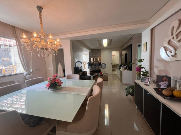 Imagem Casa com 3 Quartos à Venda, 280 m² em Sapiranga - Fortaleza