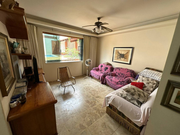 Imagem Sobrado com 5 Quartos para Alugar, 700 m² em Quilombo - Cuiabá