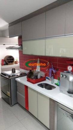 Imagem Apartamento com 3 Quartos à Venda, 130 m² em Tijuca - Rio De Janeiro Imagem Apartamento com 3 Quartos à Venda, 130 m² em Tijuca - Rio De Janeiro