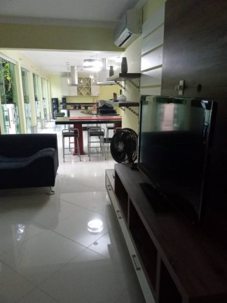 Imagem Casa com 4 Quartos à Venda, 416 m² em Guaratuba - Bertioga Imagem Casa com 4 Quartos à Venda, 416 m² em Guaratuba - Bertioga