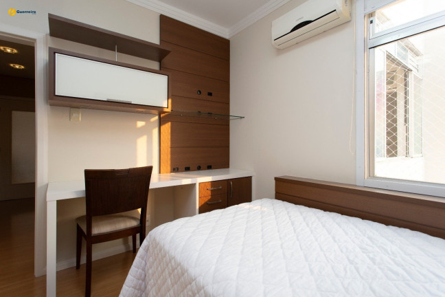 Imagem Apartamento com 3 Quartos à Venda, 104 m² em Centro - Florianópolis