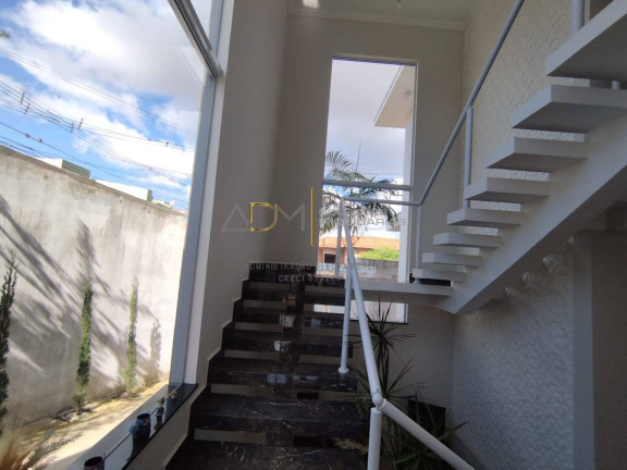 Imagem Casa com 5 Quartos à Venda, 372 m² em Jardim Chácara Dos Pinheiros - Botucatu