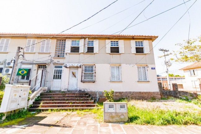 Imóvel com 3 Quartos à Venda, 64 m² em Passo Da Areia - Porto Alegre