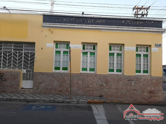 Casa com 4 Quartos à Venda, 336 m² em Centro - Jacareí