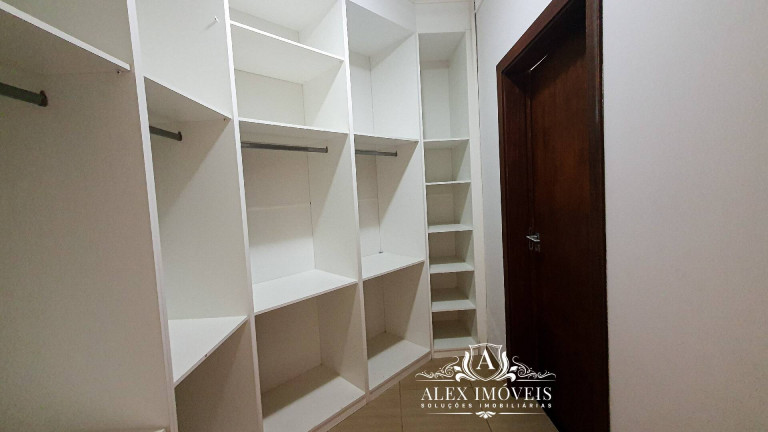 Imagem Casa de Condomínio com 3 Quartos à Venda, 250 m² em Condomínio Parque Residencial Roland - Limeira Imagem Casa de Condomínio com 3 Quartos à Venda, 250 m² em Condomínio Parque Residencial Roland - Limeira