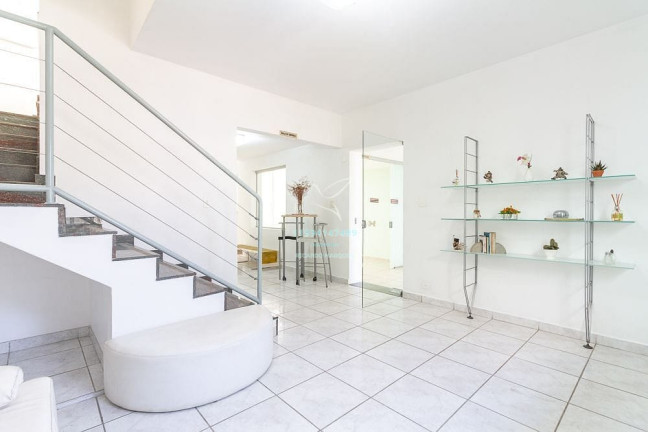 Imagem Casa com 6 Quartos à Venda, 363 m² em Caxingui - São Paulo Imagem Casa com 6 Quartos à Venda, 363 m² em Caxingui - São Paulo