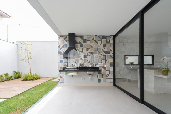 Imagem Casa com 3 Quartos à Venda, 331 m² em Planalto Paulista - São Paulo Imagem Casa com 3 Quartos à Venda, 331 m² em Planalto Paulista - São Paulo
