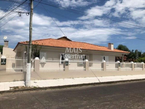 Imagem Casa com 3 Quartos à Venda, 240 m² em Centro - Capão Da Canoa Imagem Casa com 3 Quartos à Venda, 240 m² em Centro - Capão Da Canoa