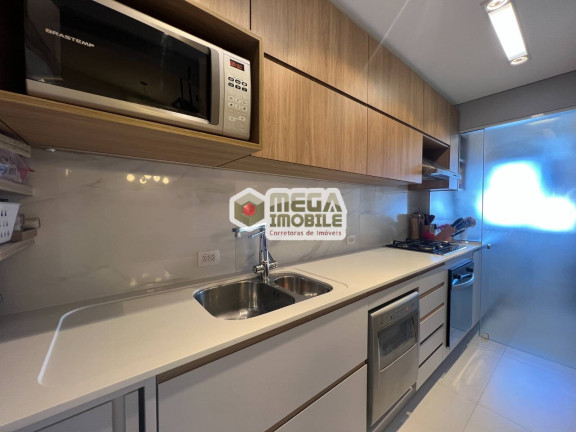 Imagem Apartamento com 2 Quartos à Venda, 69 m² em Centro - Florianópolis Imagem Apartamento com 2 Quartos à Venda, 69 m² em Centro - Florianópolis