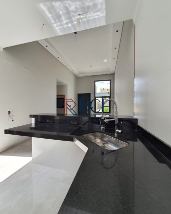 Imagem Casa com 3 Quartos à Venda, 119 m² em Horto Florestal - Sorocaba Imagem Casa com 3 Quartos à Venda, 119 m² em Horto Florestal - Sorocaba