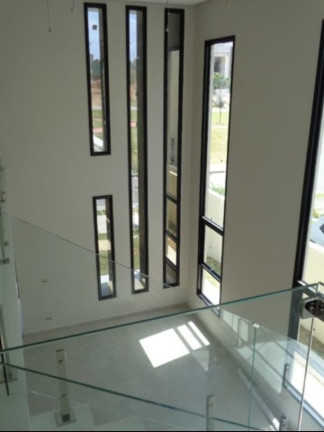 Imagem Casa com 4 Quartos à Venda, 390 m² em Urbanova - São José Dos Campos