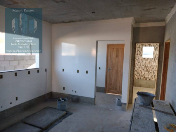 Imagem Casa com 3 Quartos à Venda, 80 m² em São João Do Rio Vermelho - Florianópolis Imagem Casa com 3 Quartos à Venda, 80 m² em São João Do Rio Vermelho - Florianópolis