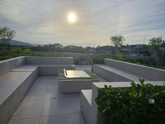 Imagem Casa com 6 Quartos à Venda, 1.200 m² em Tamboré - Santana De Parnaíba Imagem Casa com 6 Quartos à Venda, 1.200 m² em Tamboré - Santana De Parnaíba