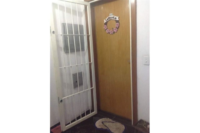 Imóvel com 2 Quartos à Venda,  em Jardim Leopoldina - Porto Alegre