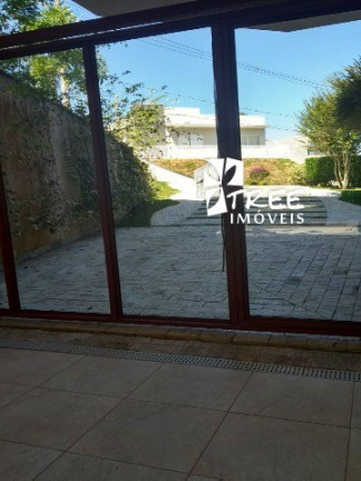 Imagem Casa com 4 Quartos à Venda, 399 m² em Cond Verdes Lagos - Arujá Imagem Casa com 4 Quartos à Venda, 399 m² em Cond Verdes Lagos - Arujá