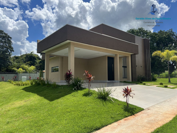 Imagem Casa com 4 Quartos à Venda, 200 m² em Centro - Guapó